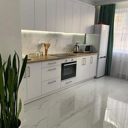 Апартаменты В Аркадии-42 Жемчужина Odesa Exterior foto
